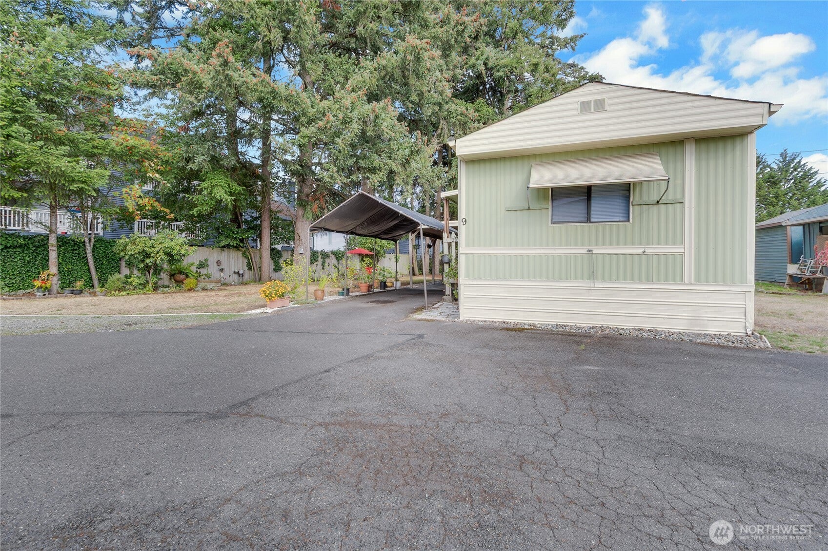 10703 16th Avenue Ct S 9