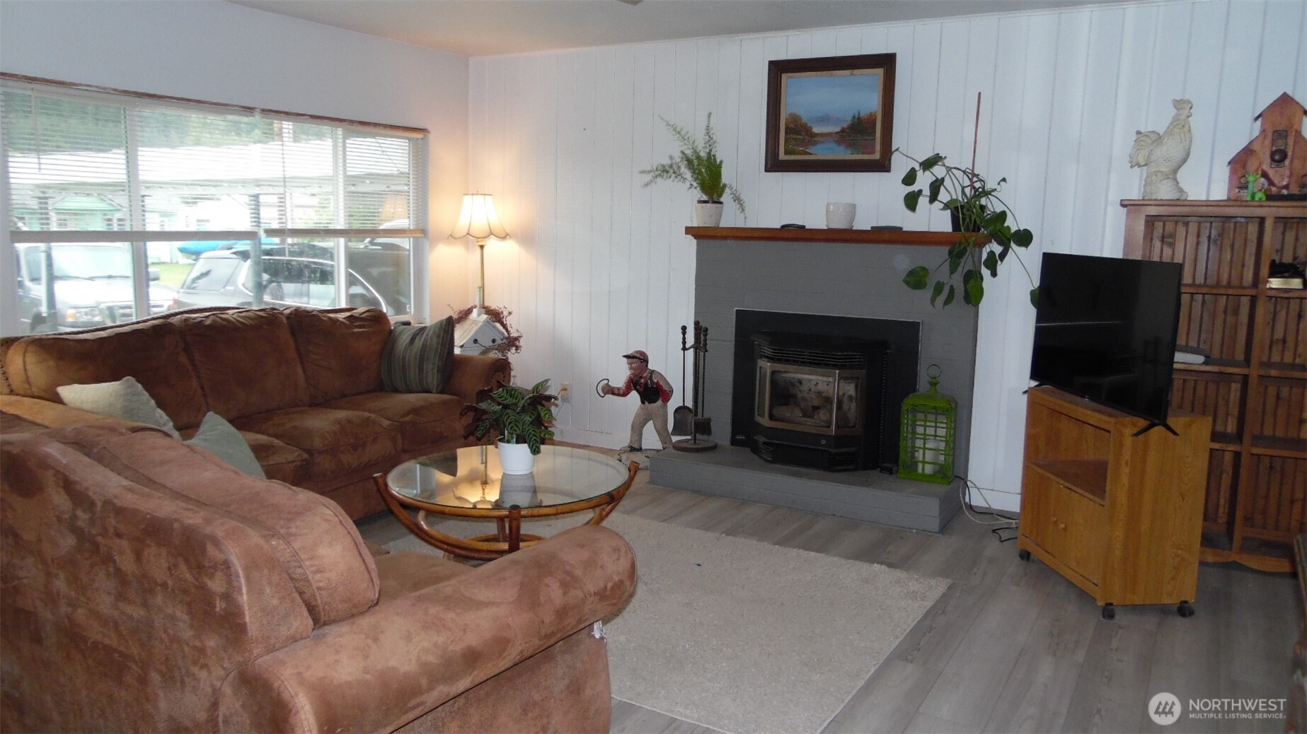 145 Collar Avenue