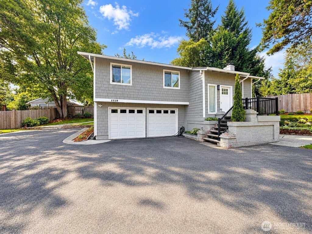 Photo of 1719 N 105th Street, Seattle, WA 98133 (MLS # 2583193)