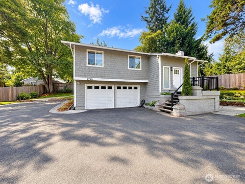 Photo of 1719 N 105th Street, Seattle, WA 98133 (MLS # 2583193)