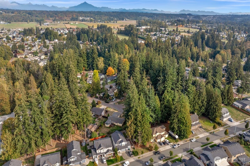 11727 47th Avenue NE A & B