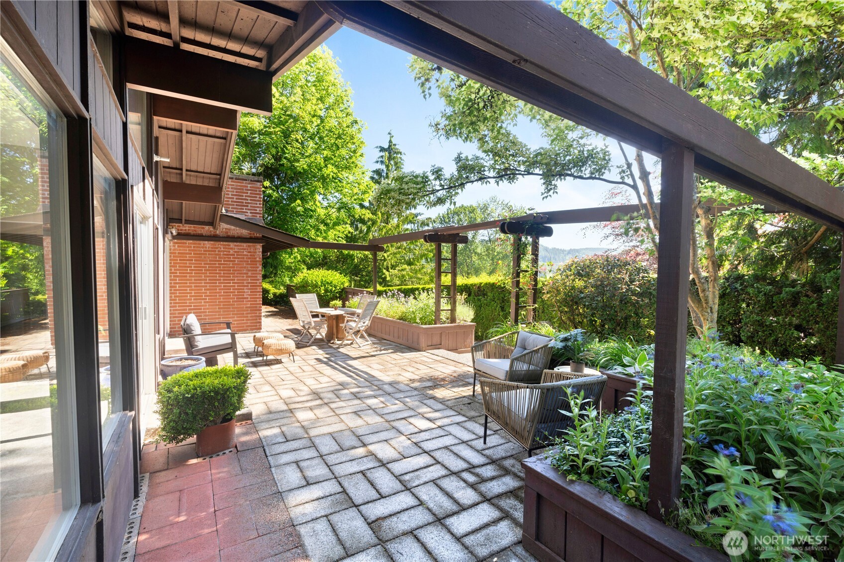 10506 Elliott Road
