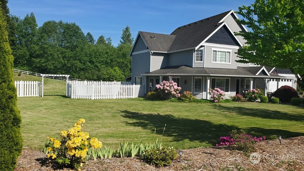 Photo of 16007 4th Avenue NW, Arlington, WA 98223 (MLS # 2027946)