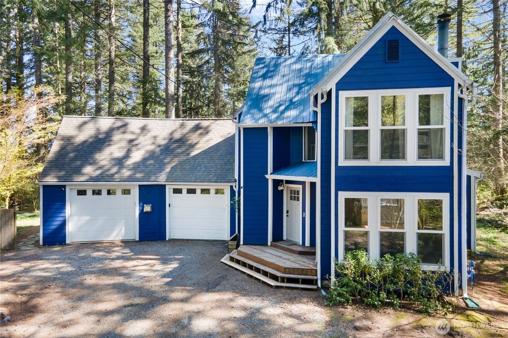 Photo of 16814 429th Avenue SE, North Bend, WA 98045 (MLS # 2357796)