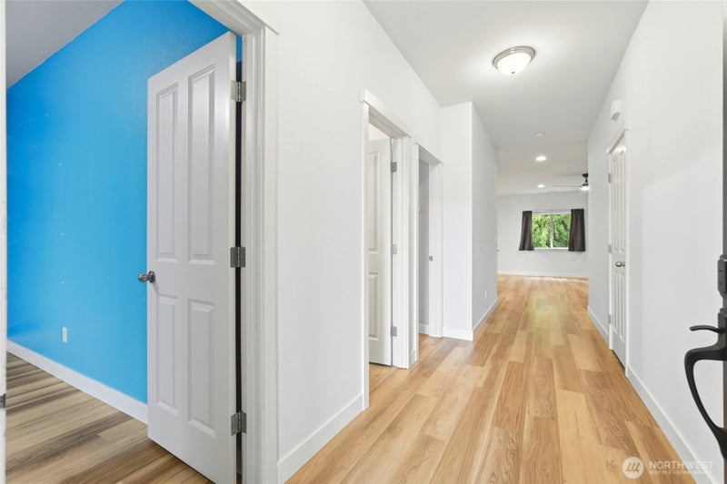 8231 81st Drive NE