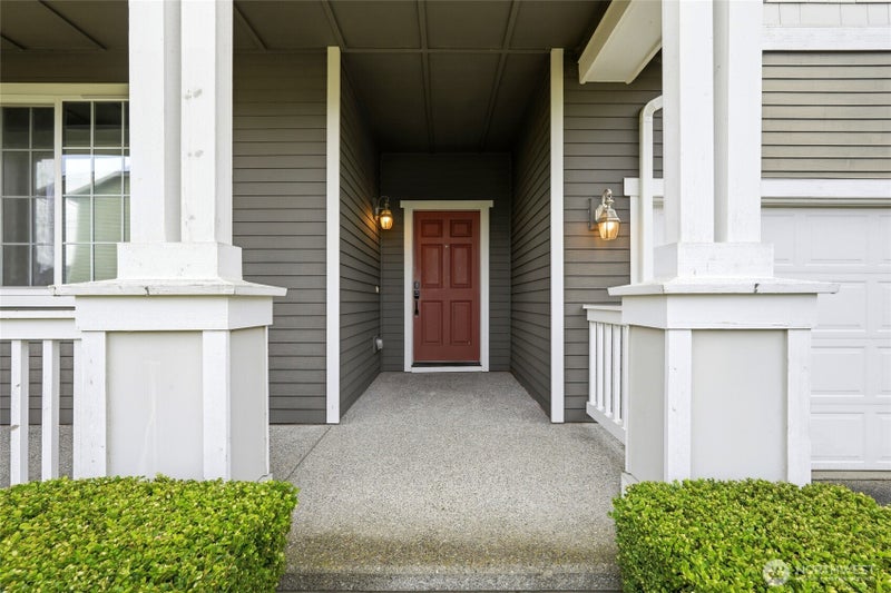 8231 81st Drive NE