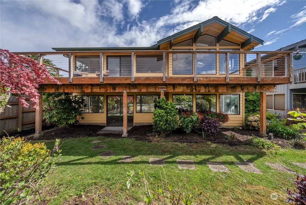 Photo of 19538 Richmond Beach Drive NW, Edmonds, WA 98177 (MLS # 2232310)