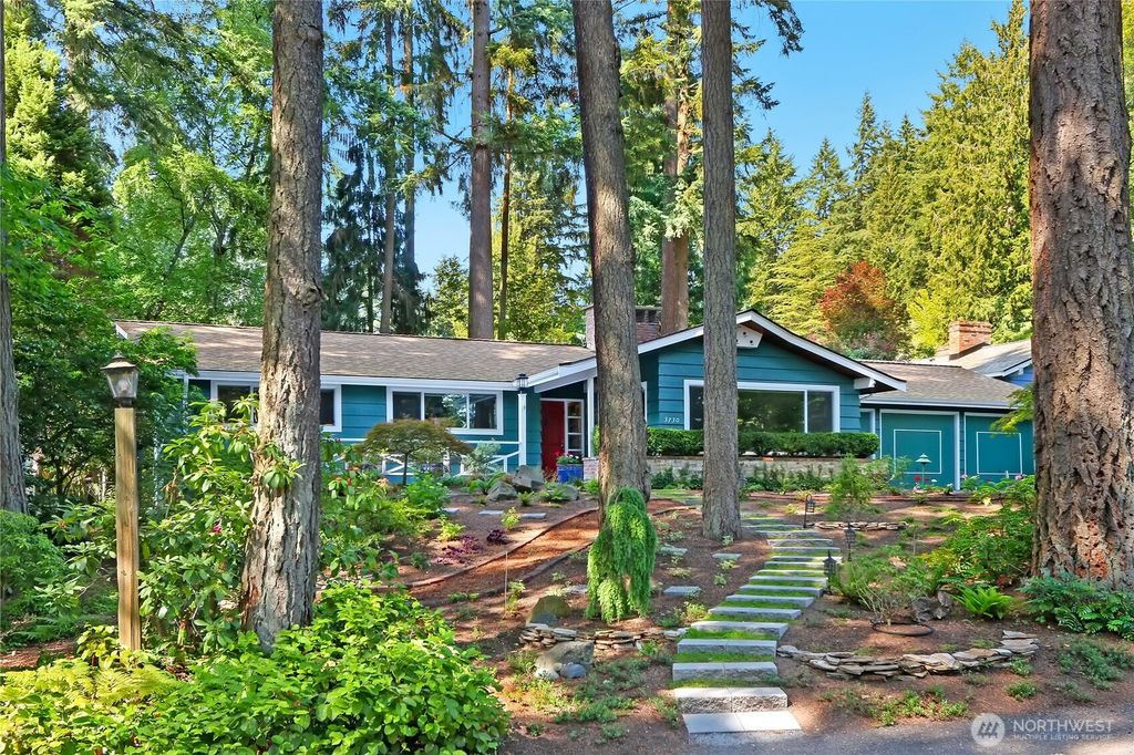 Photo of 3730 NE 187th Street, Lake Forest Park, WA 98155 (MLS # 2393064)