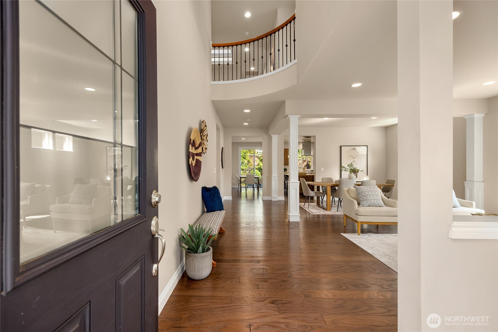 462 Ashbury Court NW