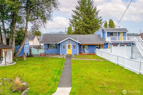 Photo of 1314 W Market Street, Aberdeen, WA 98520 (MLS # 2444858)