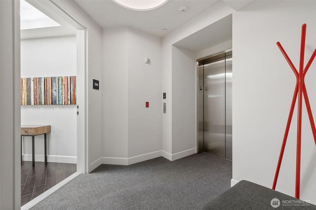 Photo of 1920 4th Avenue #509, Seattle, WA 98101 (MLS # 2510316)