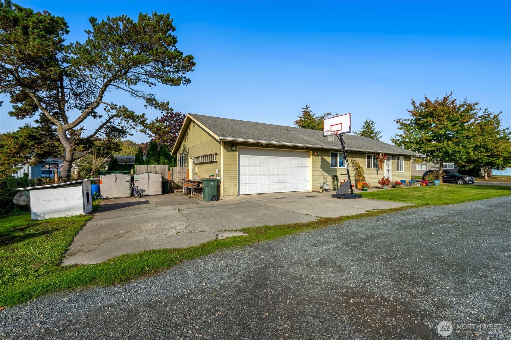319 6th Street