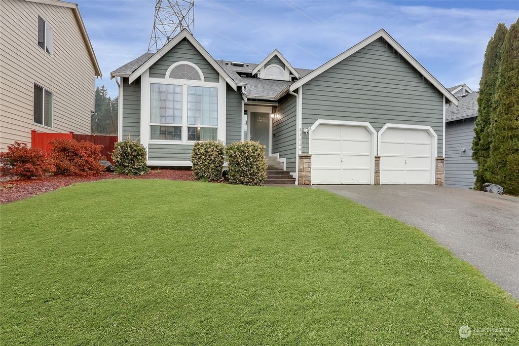 Photo of 21624 SE 281st Street, Maple Valley, WA 98038 (MLS # 2184240)