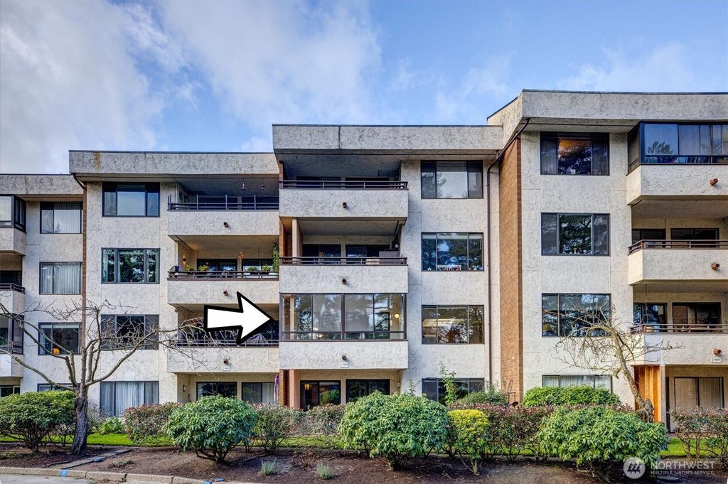 Photo of 11019 B Glen Acres Drive S, Seattle, WA 98168 (MLS # 2460969)