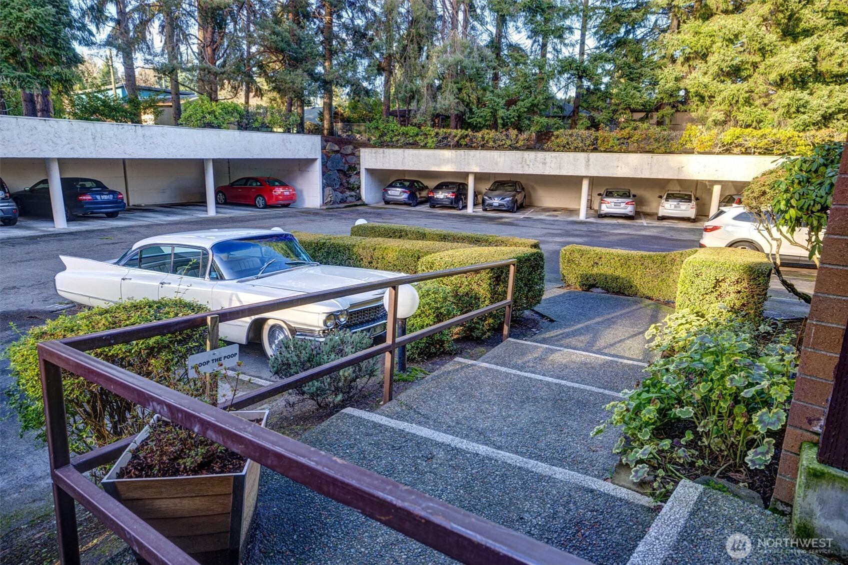 11019 Glen Acres Drive S