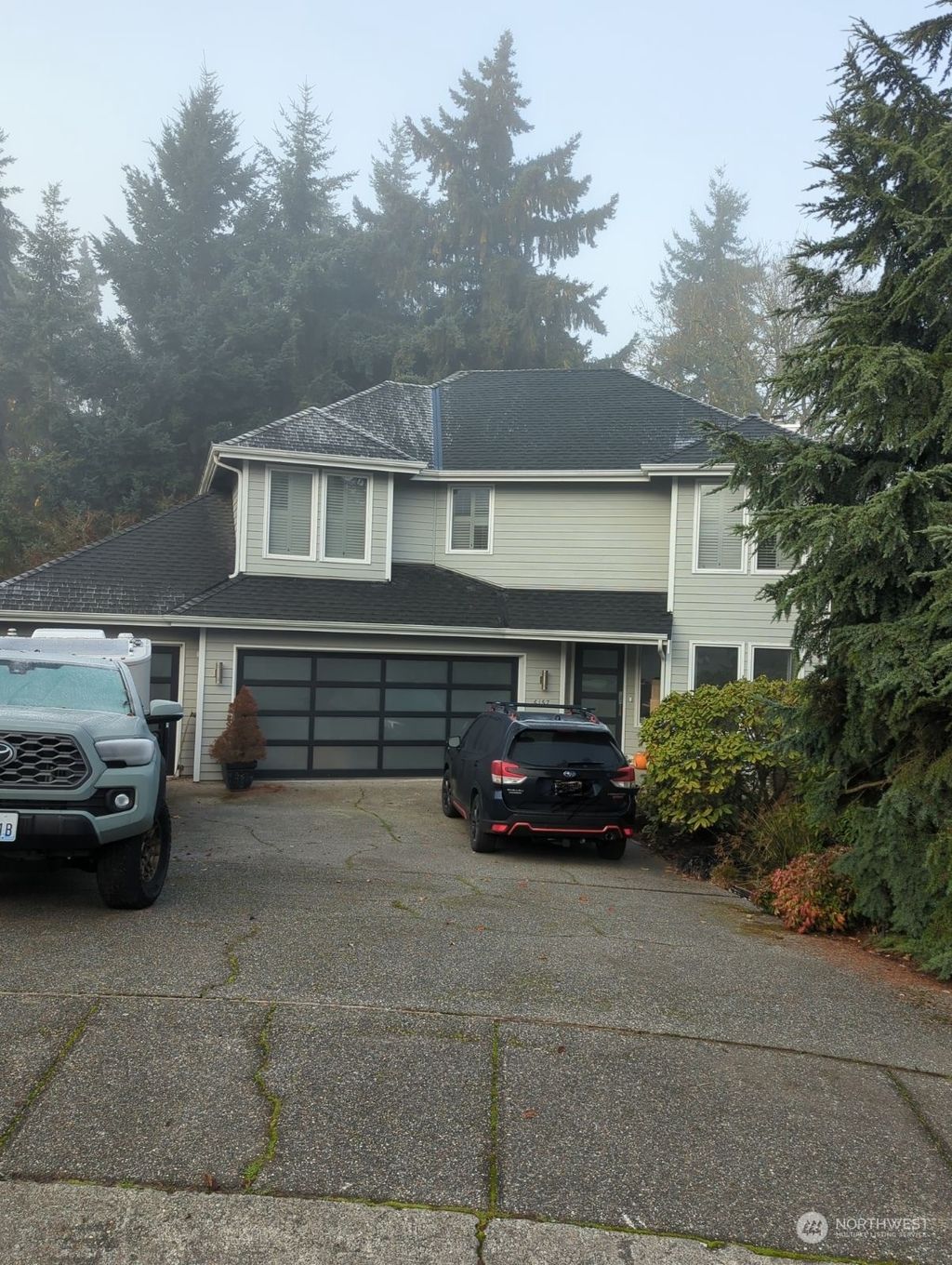 Photo of 6157 NE 195th Court, Kenmore, WA 98028 (MLS # 2180869)