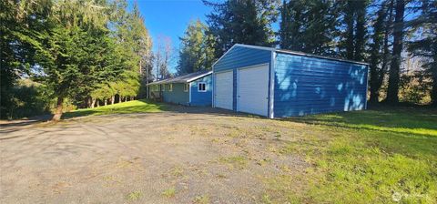 Photo of 2693 State Rt 101, Ilwaco, WA 98624 (MLS # 2482203)