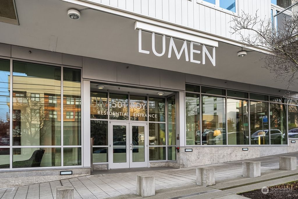 Photo of 501 Roy Street #R200, Seattle, WA 98109 (MLS # 2198709)