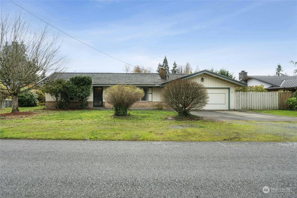 Photo of 5428 73rd Street NE, Marysville, WA 98270 (MLS # 2312650)