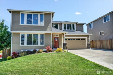Photo of 1115 NE Sockeye Court, Bremerton, WA 98311 (MLS # 2537197)