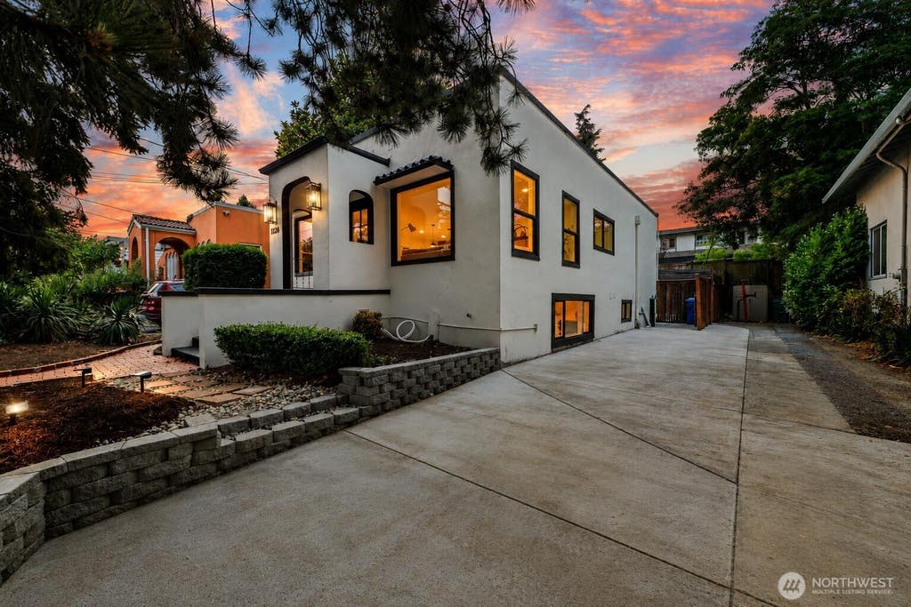 Photo of 1128 N 77th Street, Seattle, WA 98103 (MLS # 2552081)