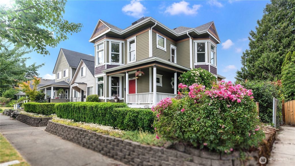 Photo of 3107 N 7th Street, Tacoma, WA 98406 (MLS # 2546235)