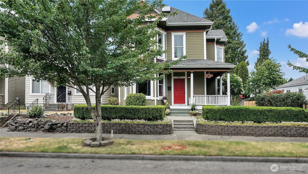 Photo of 3107 N 7th Street, Tacoma, WA 98406 (MLS # 2546235)