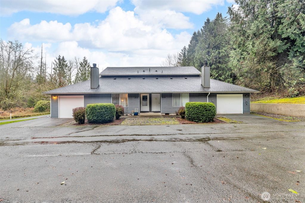 Photo of 306 , 308, 310, 312 109th Avenue E, Edgewood, WA 98372 (MLS # 2459650)