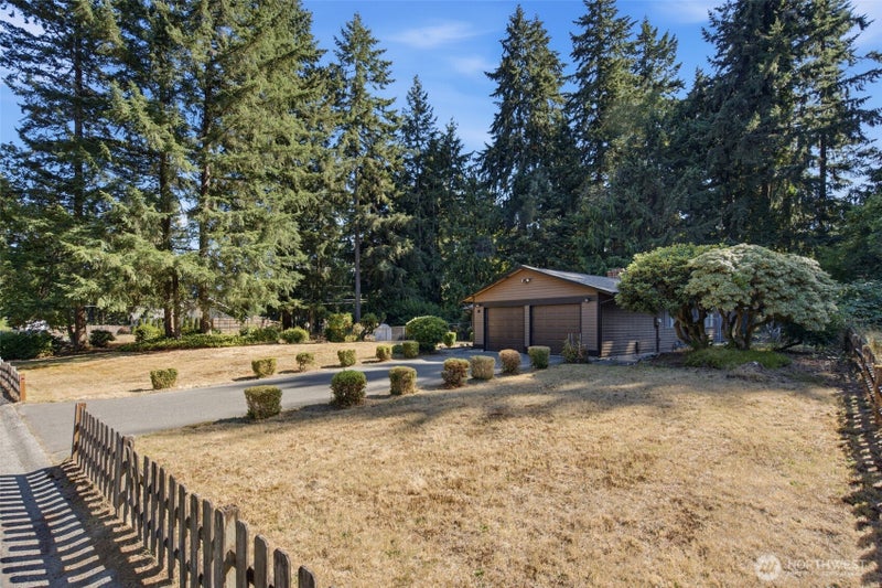 11 NW Bridle Ridge Pl