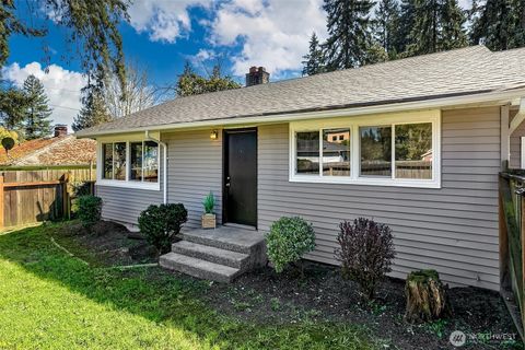 Photo of 2609 NE 145th Street, Seattle, WA 98155 (MLS # 2514801)