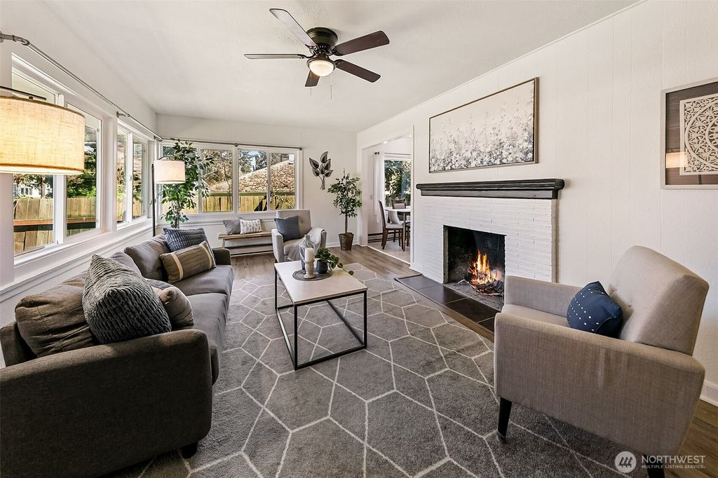 Photo of 2609 NE 145th Street, Seattle, WA 98155 (MLS # 2514801)