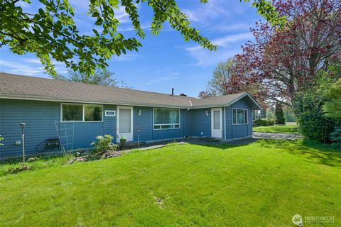 Photo of 18114 Moores Garden Road, Mount Vernon, WA 98273 (MLS # 2514240)