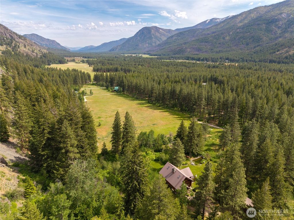 Photo of 116 Lost River Road, Mazama, WA 98833 (MLS # 2521018)