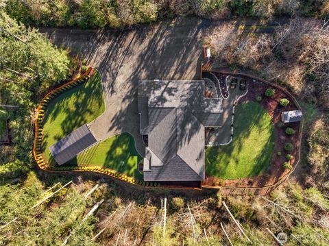 Photo of 910 11th Avenue, Fox Island, WA 98333 (MLS # 2478667)