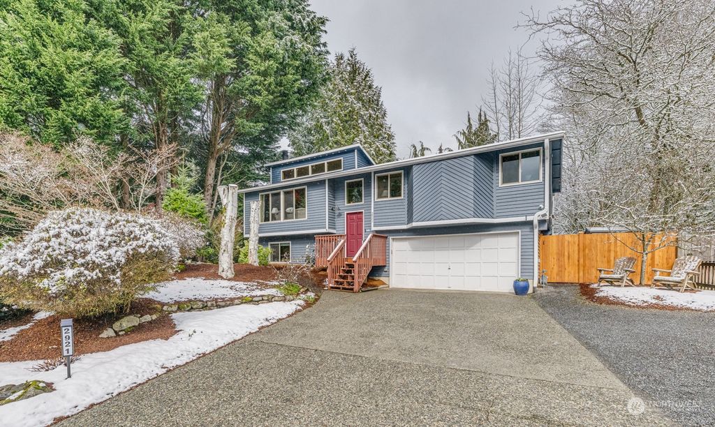 Photo of 2921 166th Place SE, Bothell, WA 98012 (MLS # 2037741)