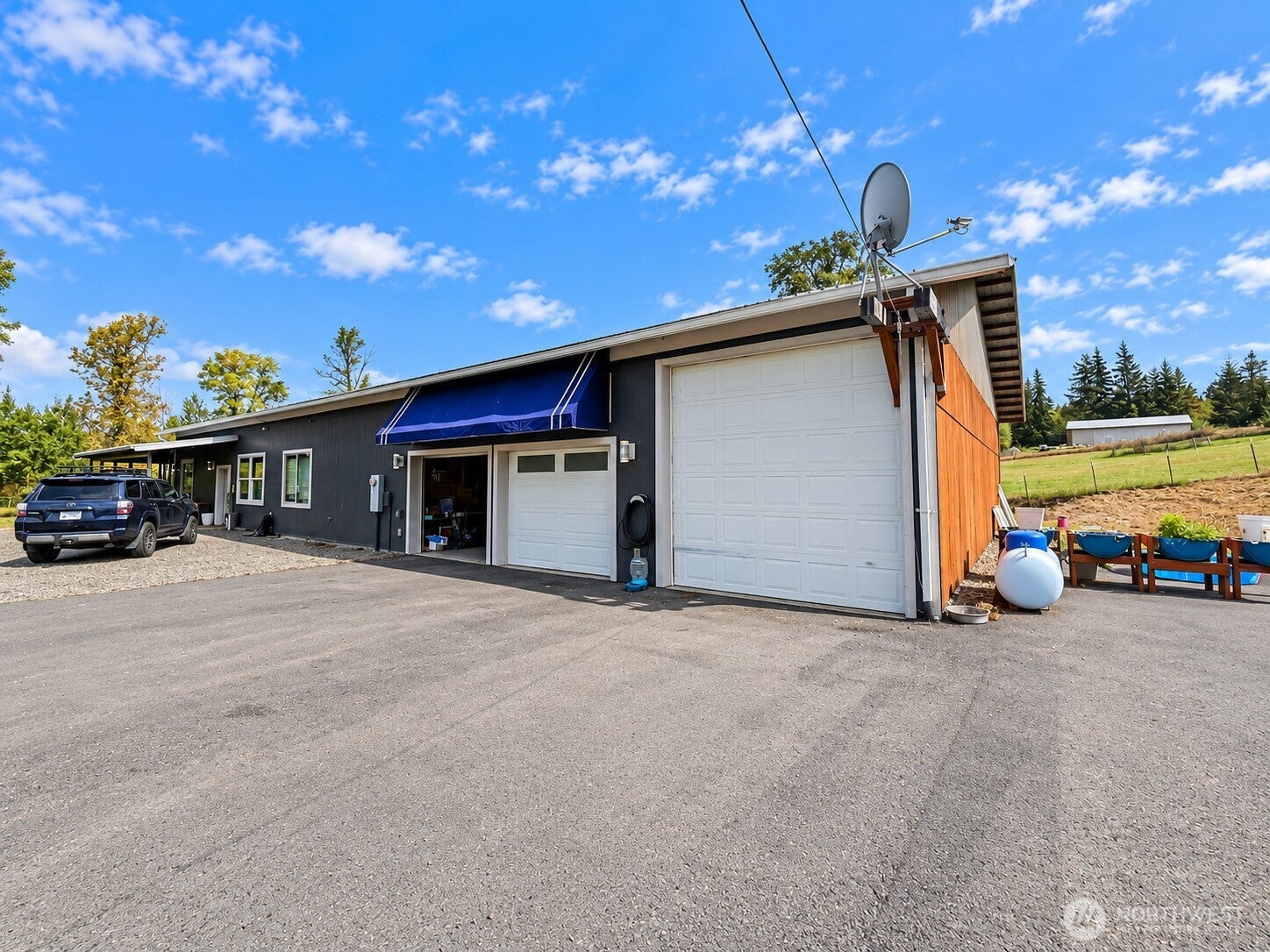 616 Smokey Valley Road