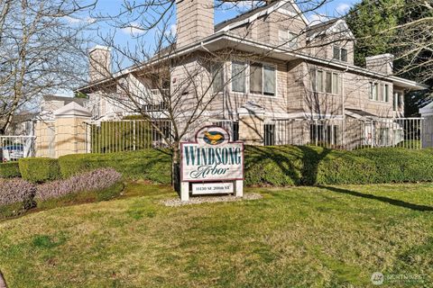 Photo of 11130 SE 208th Street #M104, Kent, WA 98031 (MLS # 2470028)