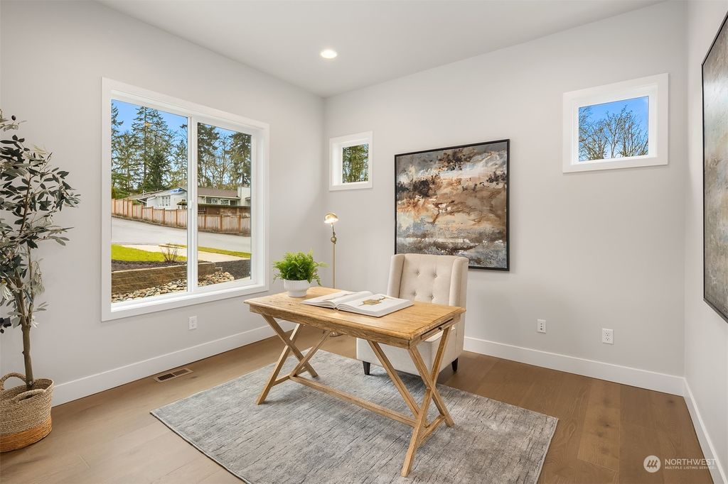 Photo of 11372 SE 82nd Street, Newcastle, WA 98056 (MLS # 2185874)