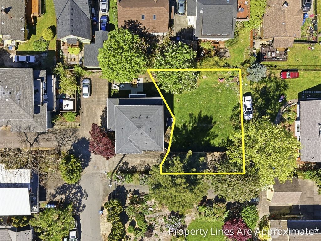 Photo of 8306 54th Avenue S, Seattle, WA 98118 (MLS # 2514007)