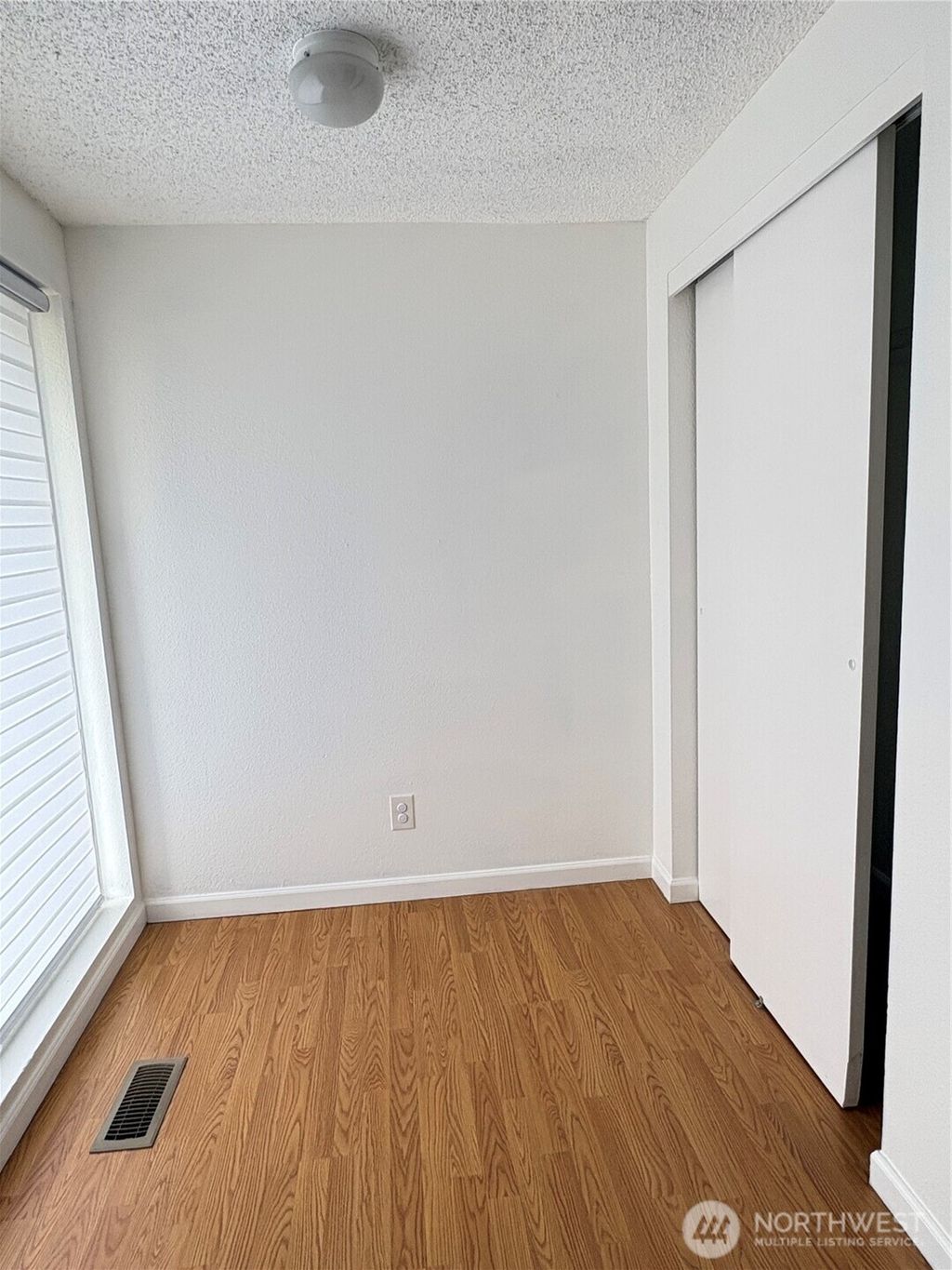 Photo of 4248 Beckonridge Drive W, University Place, WA 98466 (MLS # 2529405)
