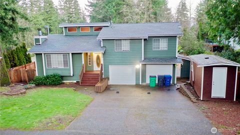 2214 Eastend NW Olympia WA 98502