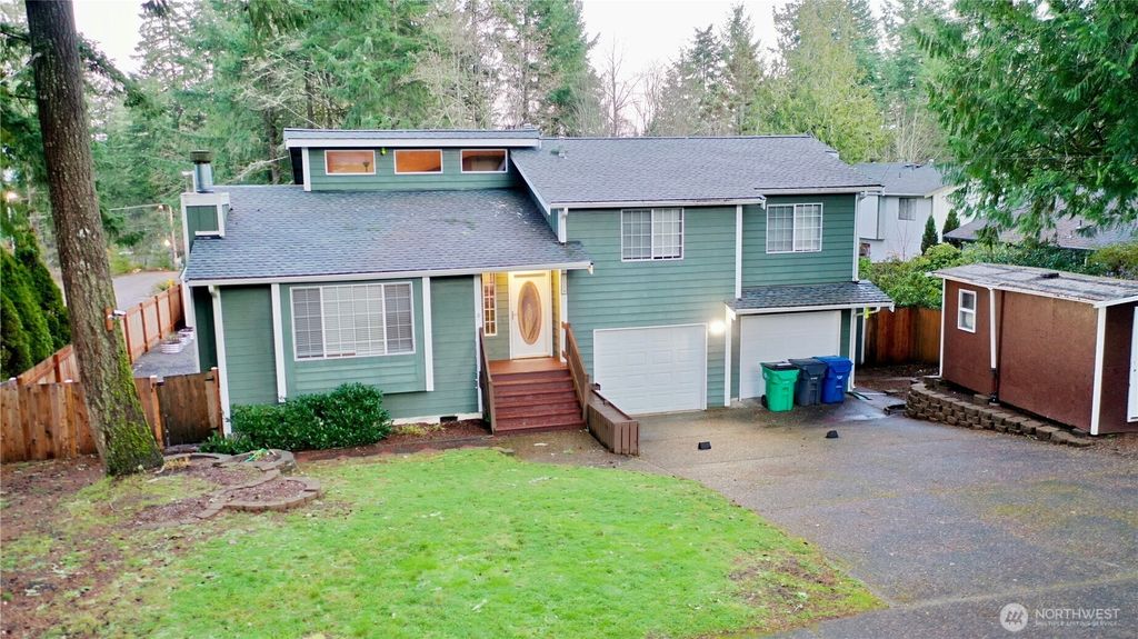 Photo of 2214 Eastend NW, Olympia, WA 98502 (MLS # 2463162)