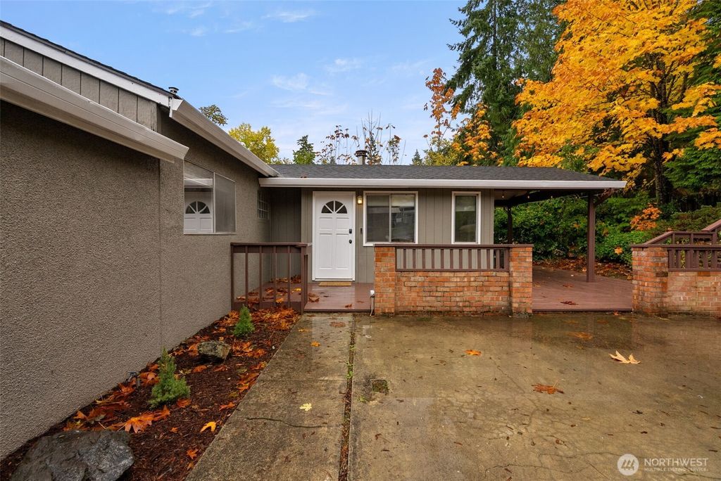 Photo of 4576 Hawthorne Avenue W, Port Orchard, WA 98367 (MLS # 2448668)