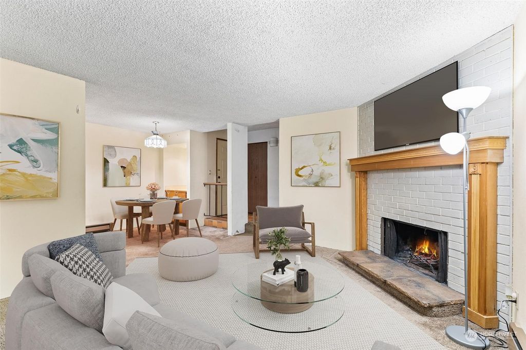 Photo of 17533 151st Avenue SE #8-5, Renton, WA 98058 (MLS # 2269039)