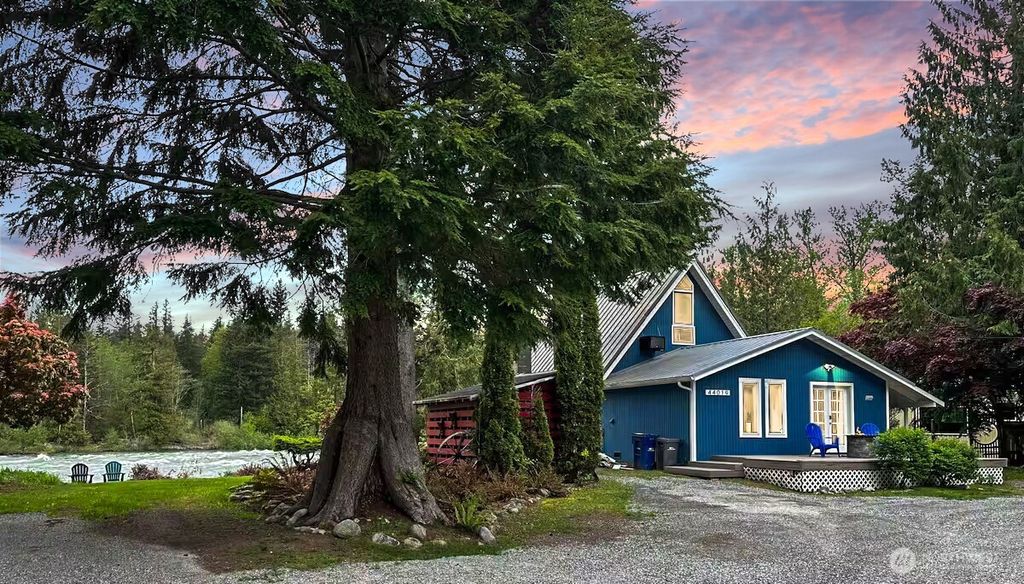 Photo of 44019 Fir Road, Gold Bar, WA 98251 (MLS # 2382465)