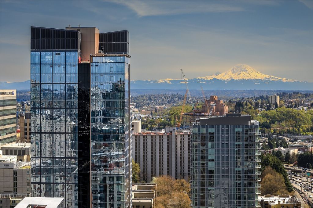 Photo of 800 Columbia Street #515, Seattle, WA 98104 (MLS # 2433559)