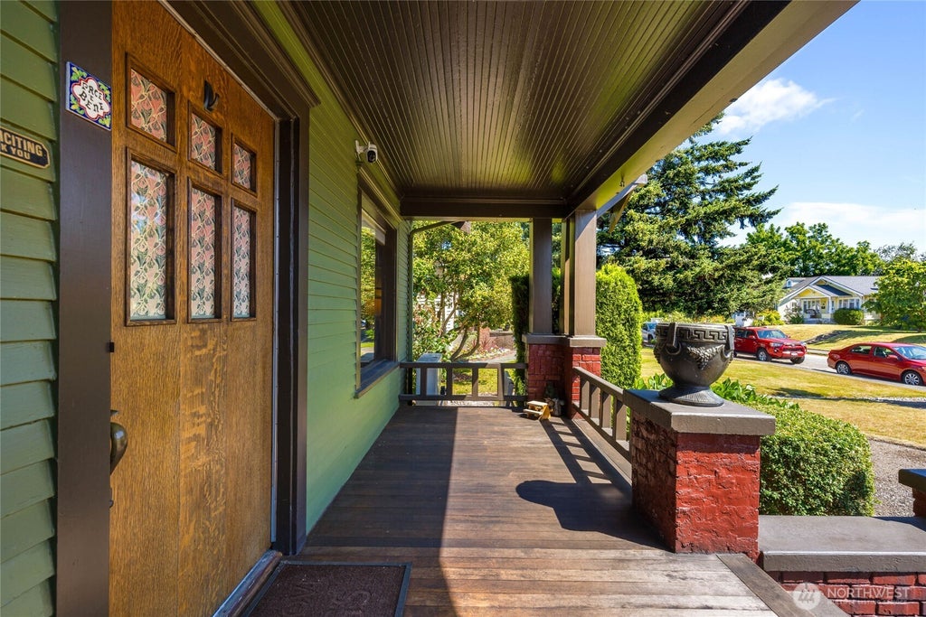 Photo of 1532 Baker Avenue, Everett, WA 98201 (MLS # 2554748)
