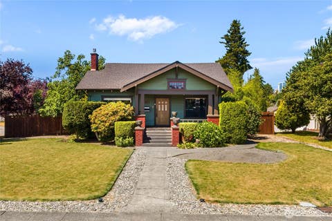 Photo of 1532 Baker Avenue, Everett, WA 98201 (MLS # 2554748)