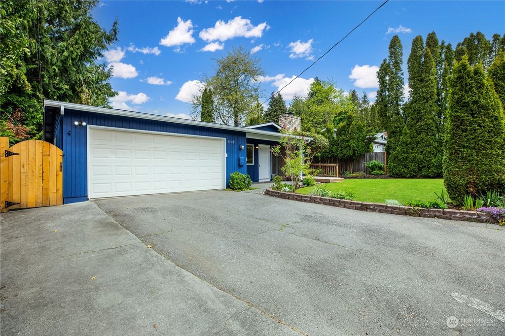 Photo of 4505 219th St St SW, Mountlake Terrace, WA 98043 (MLS # 2167599)