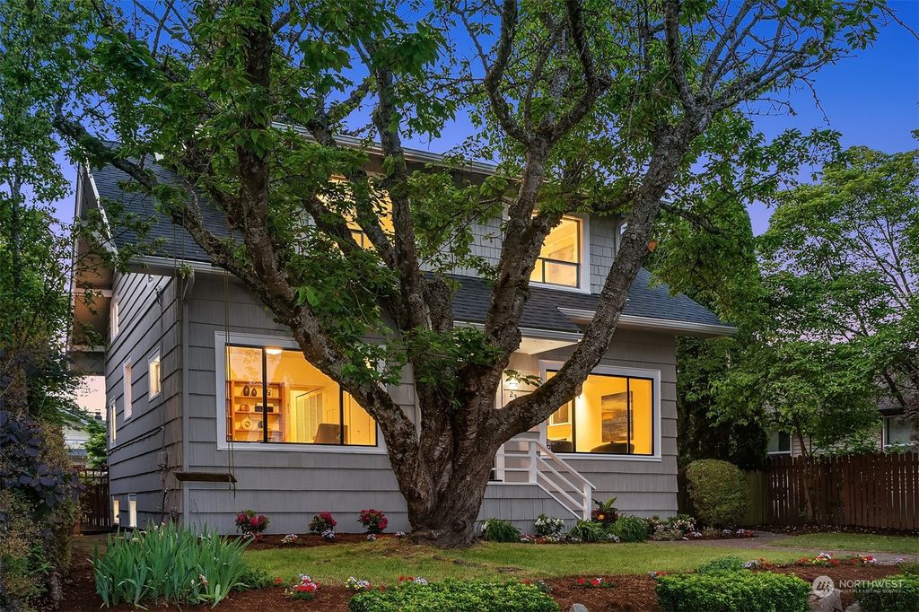 Photo of 2350 N 62nd Street, Seattle, WA 98103 (MLS # 2074305)